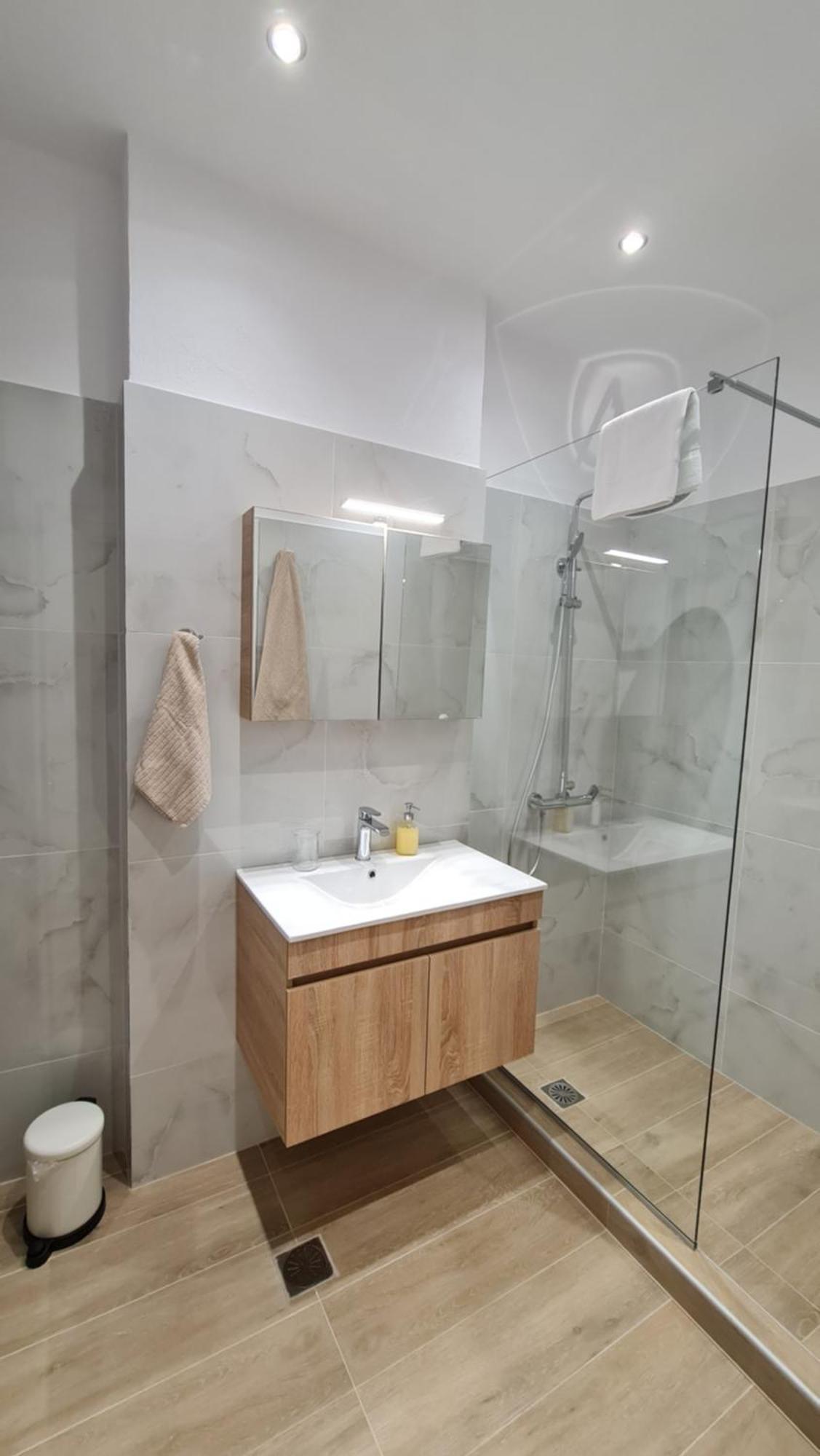 Kyana Luxury Apartment Thessaloníki Ngoại thất bức ảnh